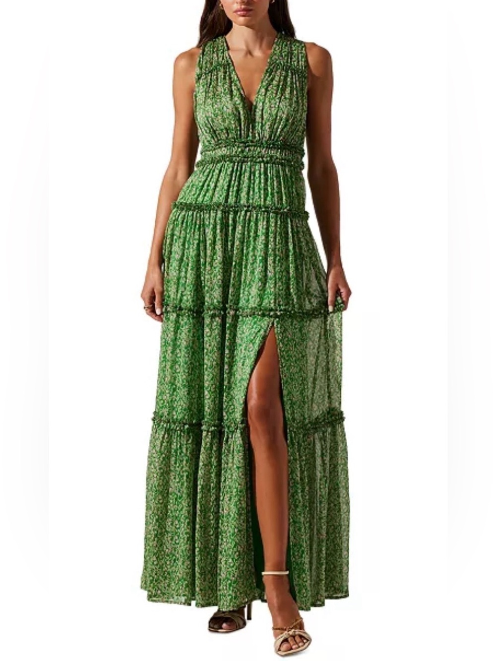 ASTR the Label Sleeveless Green Floral Tiered Maxi Skirt with Front Slit Size M